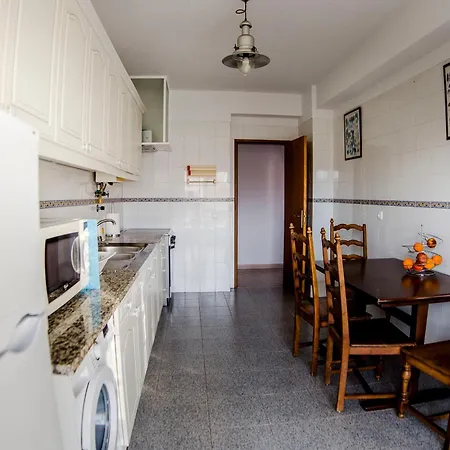 Daire Vista Pro Mar Lagos